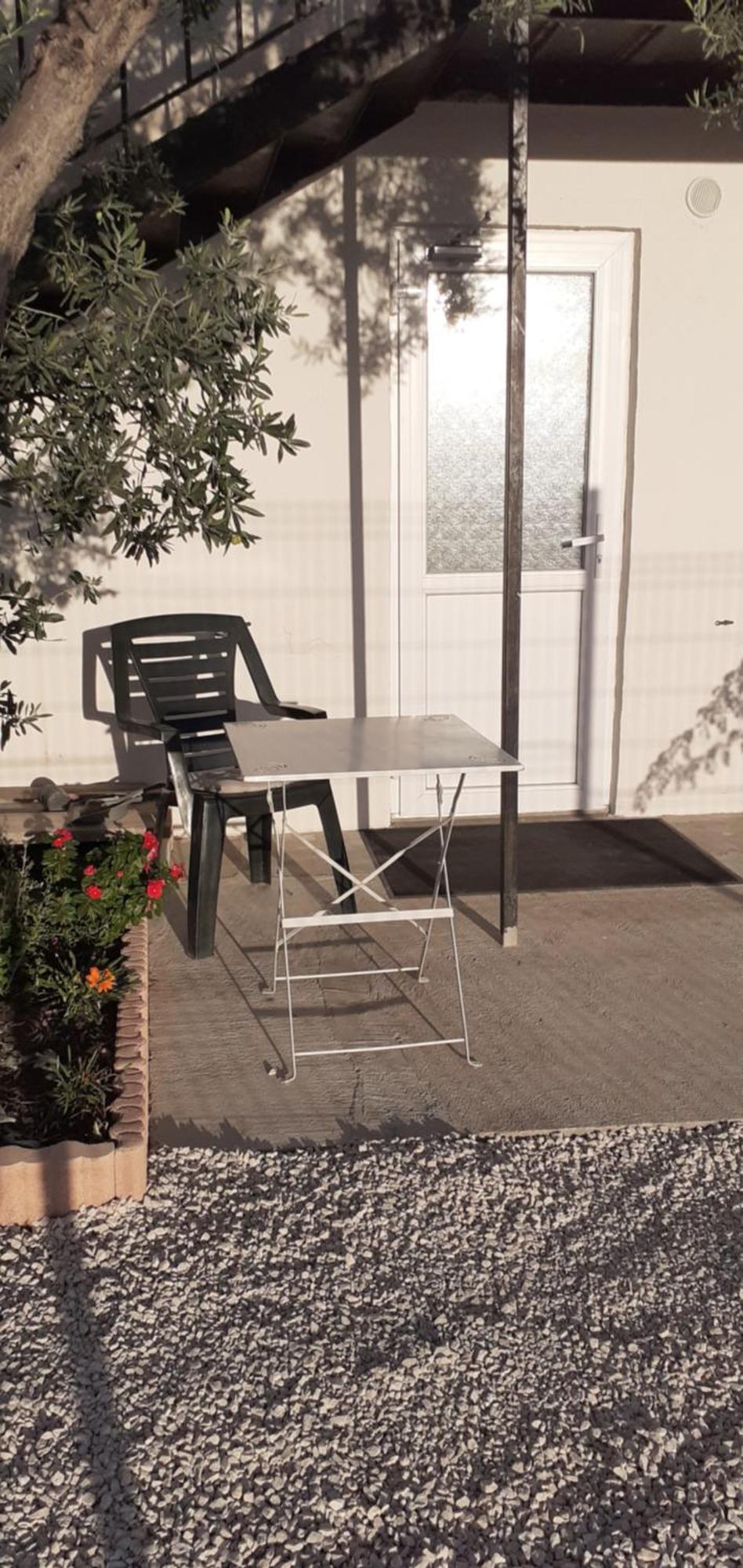 Mas Vincent Apartment La Fare-les-Oliviers Exterior foto